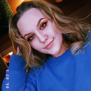 Meet your Posher, Cora